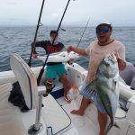 Pesca en Panamá - Doble captura de Pez Gallo