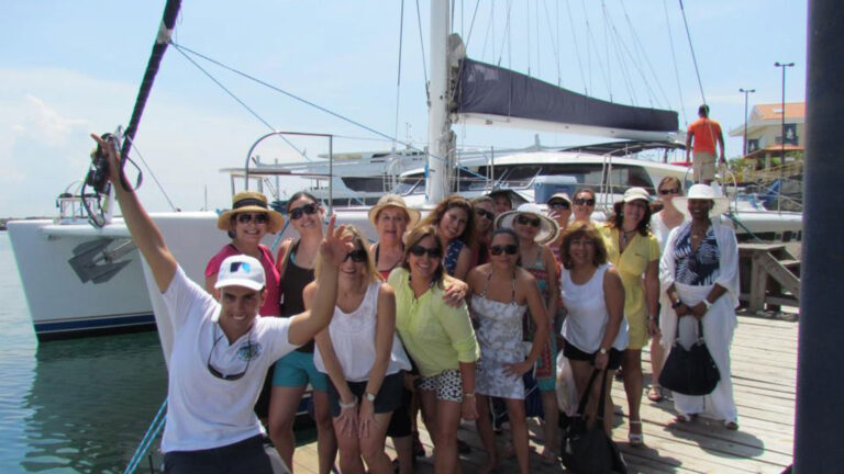 Why you should have your corporate events aboard a yacht!